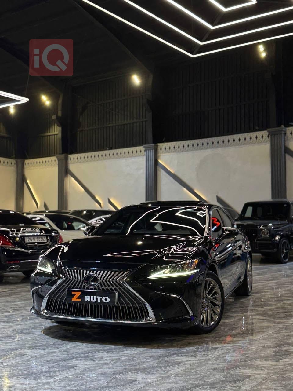 Lexus ES